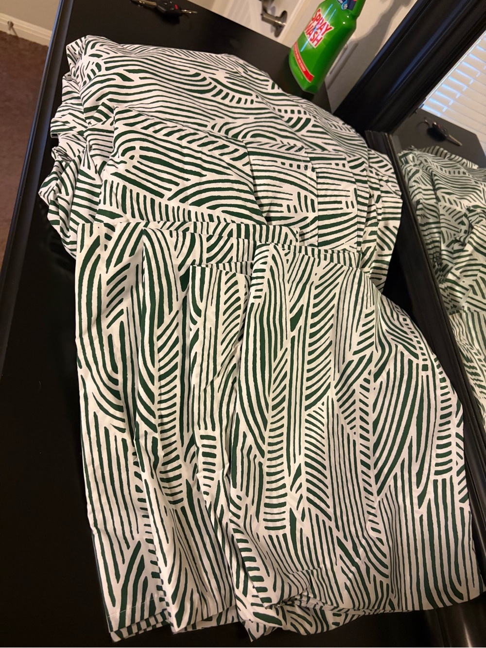 Brooklinen White and Forrest Green Full Size Sheet Set